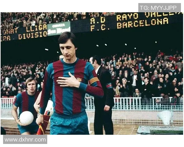 足球明星互问身份之谜揭晓谁是真正的球场传奇 足球明星互问身份之谜揭晓谁是真正的球场传奇