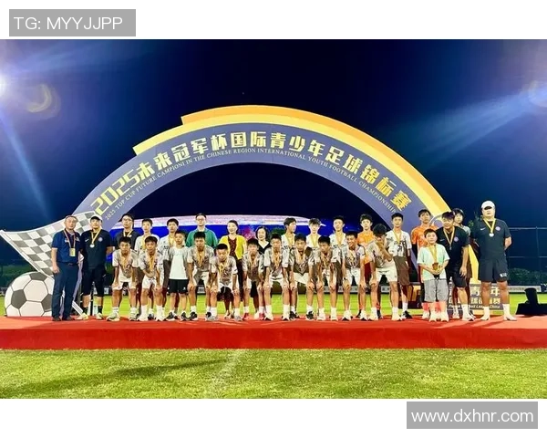 重庆足球队在世界锦标赛中的意识表现分析与点评