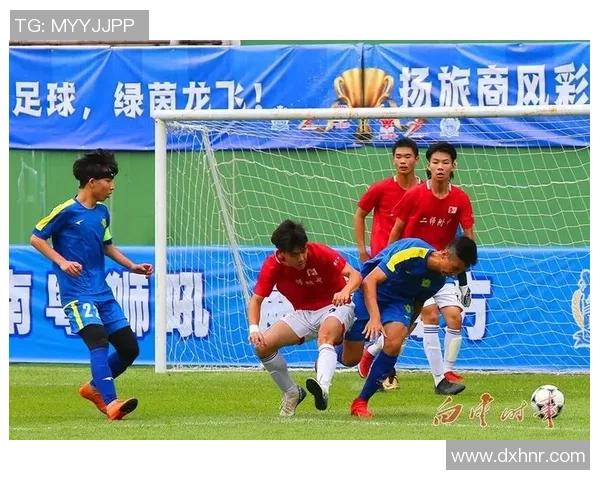 深圳足球队以80分领跑挑战赛积分榜展现强劲实力和夺冠希望